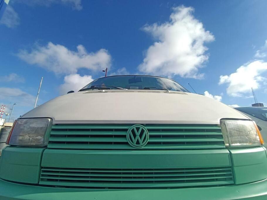 Surfer Van Retreat Groningen Exterior foto