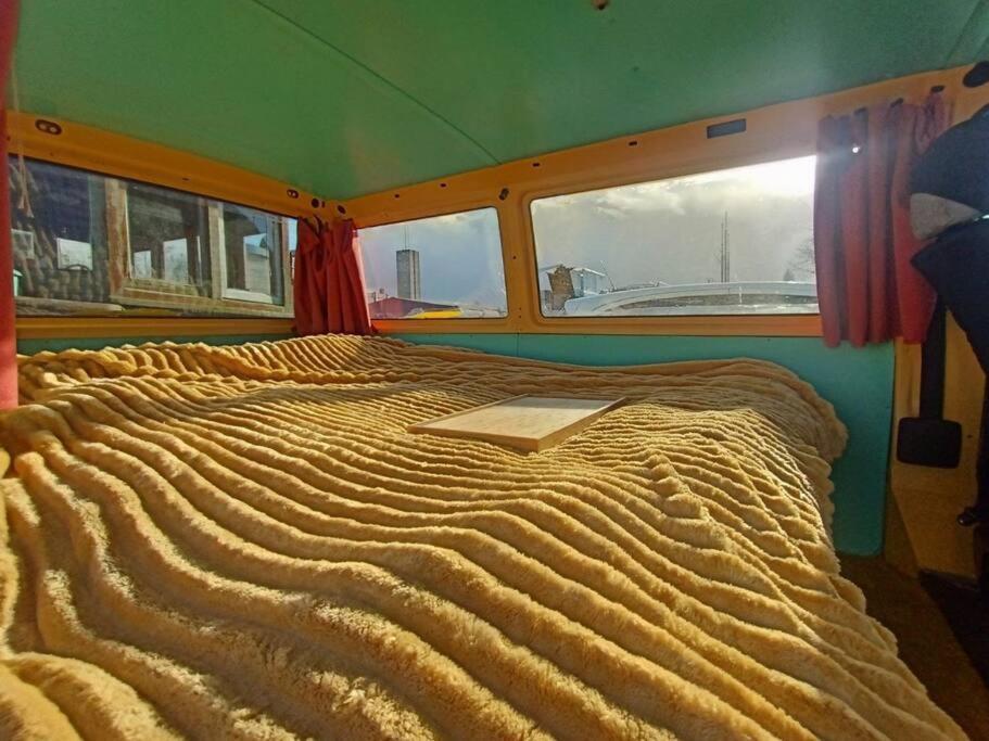 Surfer Van Retreat Groningen Exterior foto